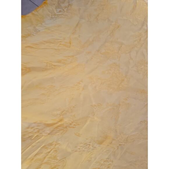 Yellow Embroidered Japanese Tree House Fringe Upright Piano Top Cover 62"x47" - Picture 4 of 7
